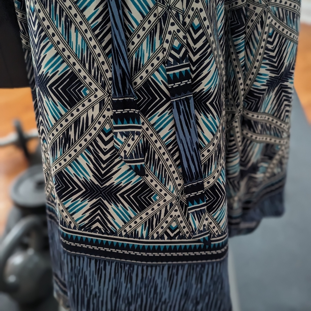 Light On Trend summer maxi wrap dress. Flattering! One size. - Picture 3 of 4